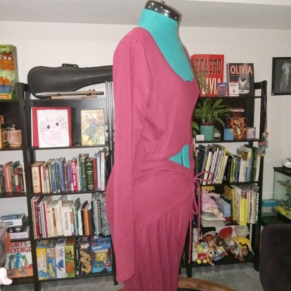 EARTHBOUND TRADING XXL Long Sleeve Maxi Cut-Out Dress Ribbed Maroon NEW with Tag - Picture 7 of 8